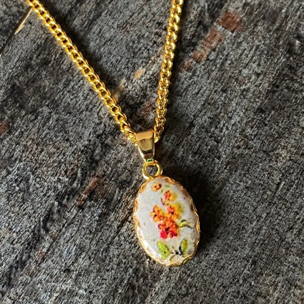 NEW Gold Vintage Style Floral Layering Necklace - Picture 3 of 8
